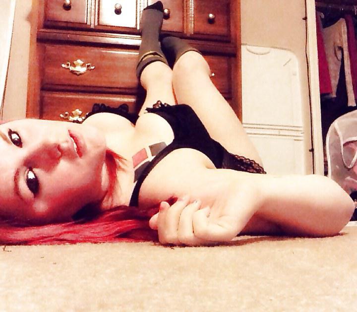 Curveybottomgirl from New South Wales,Australia