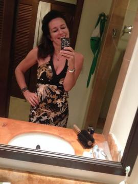 FlossyPoppy0909 from Queensland,Australia