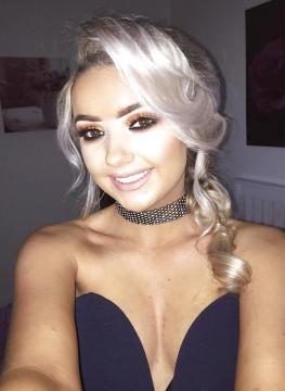 Joancuddly23 from Queensland,Australia