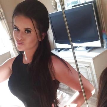 sluttyDebb from New South Wales,Australia